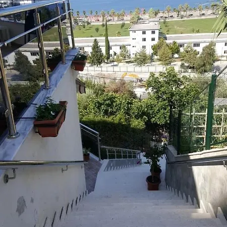 Marina * Vlorë